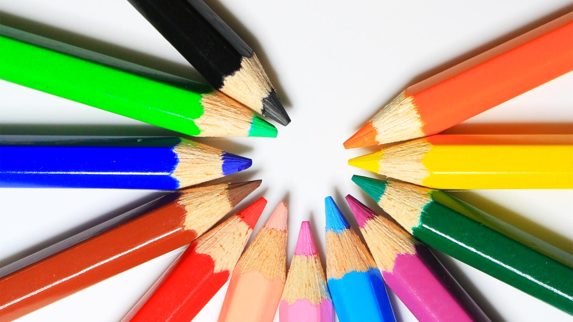 Colored pencils in a circle