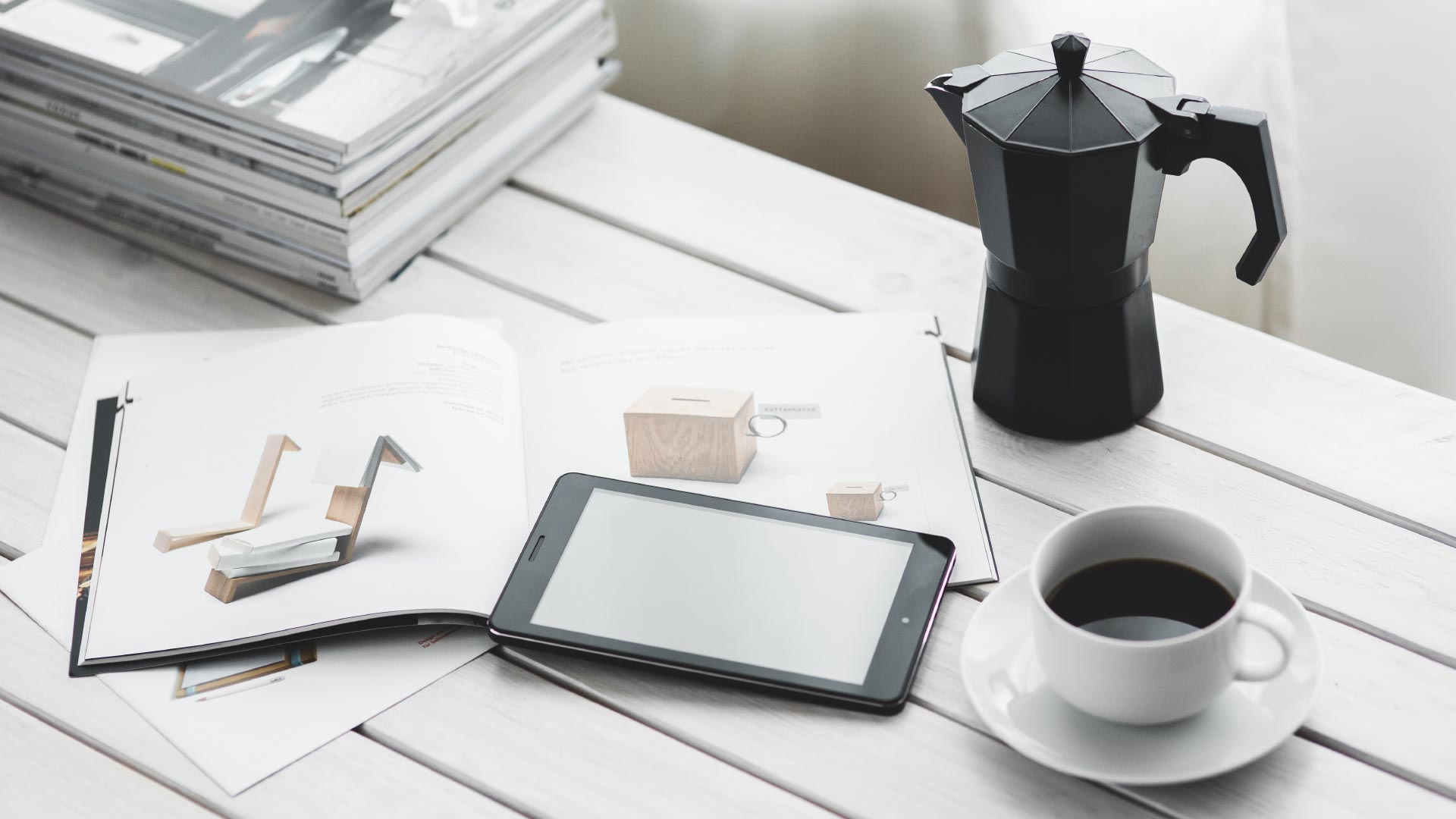 Magazine, iPad, coffee