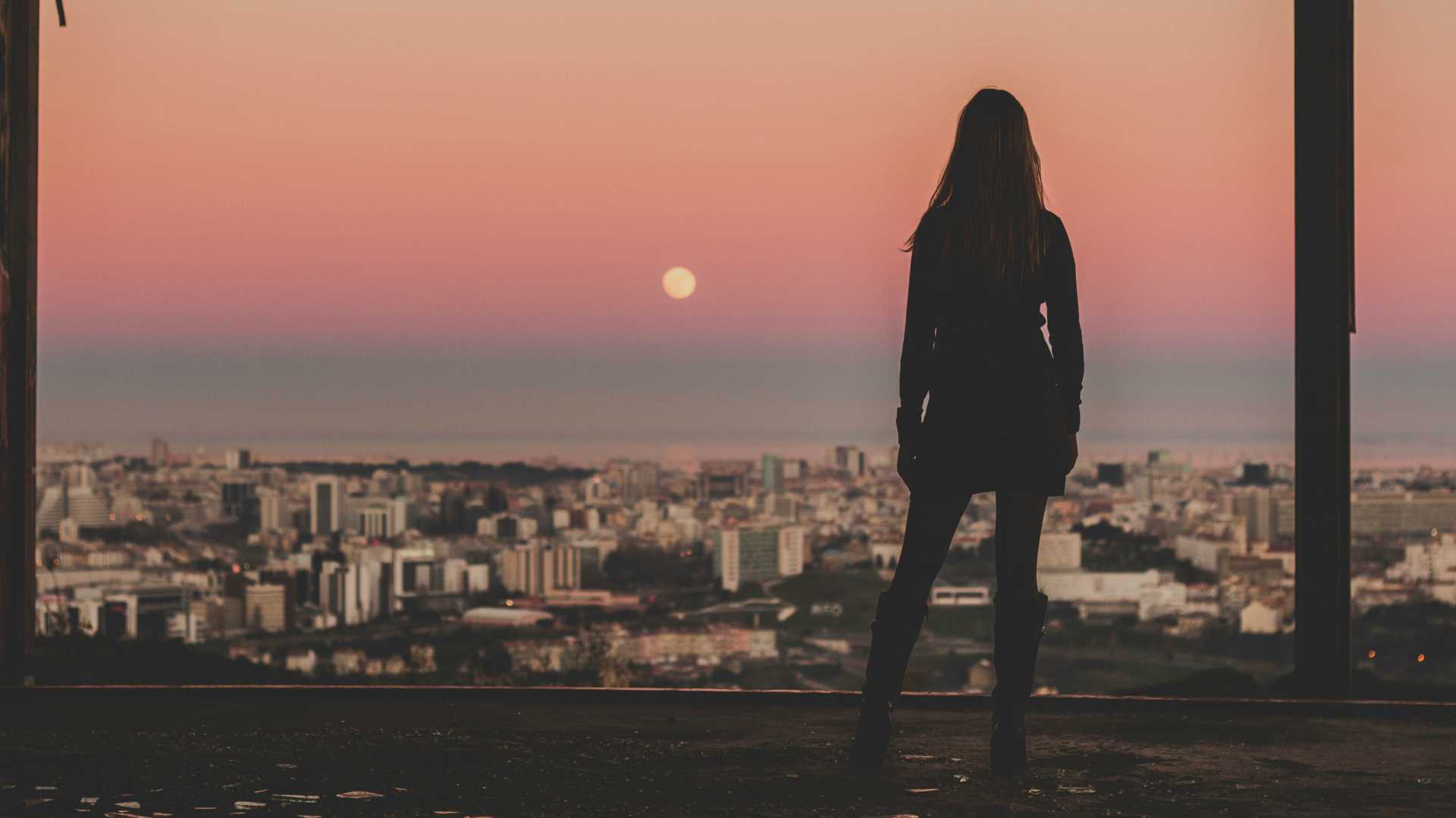 woman in a skyscraper