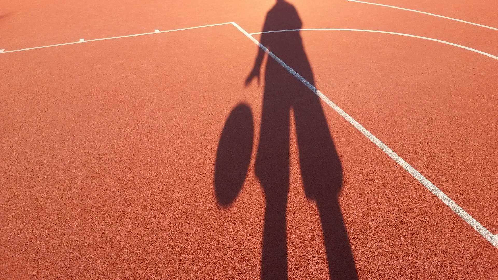 silhouette of a basketball player