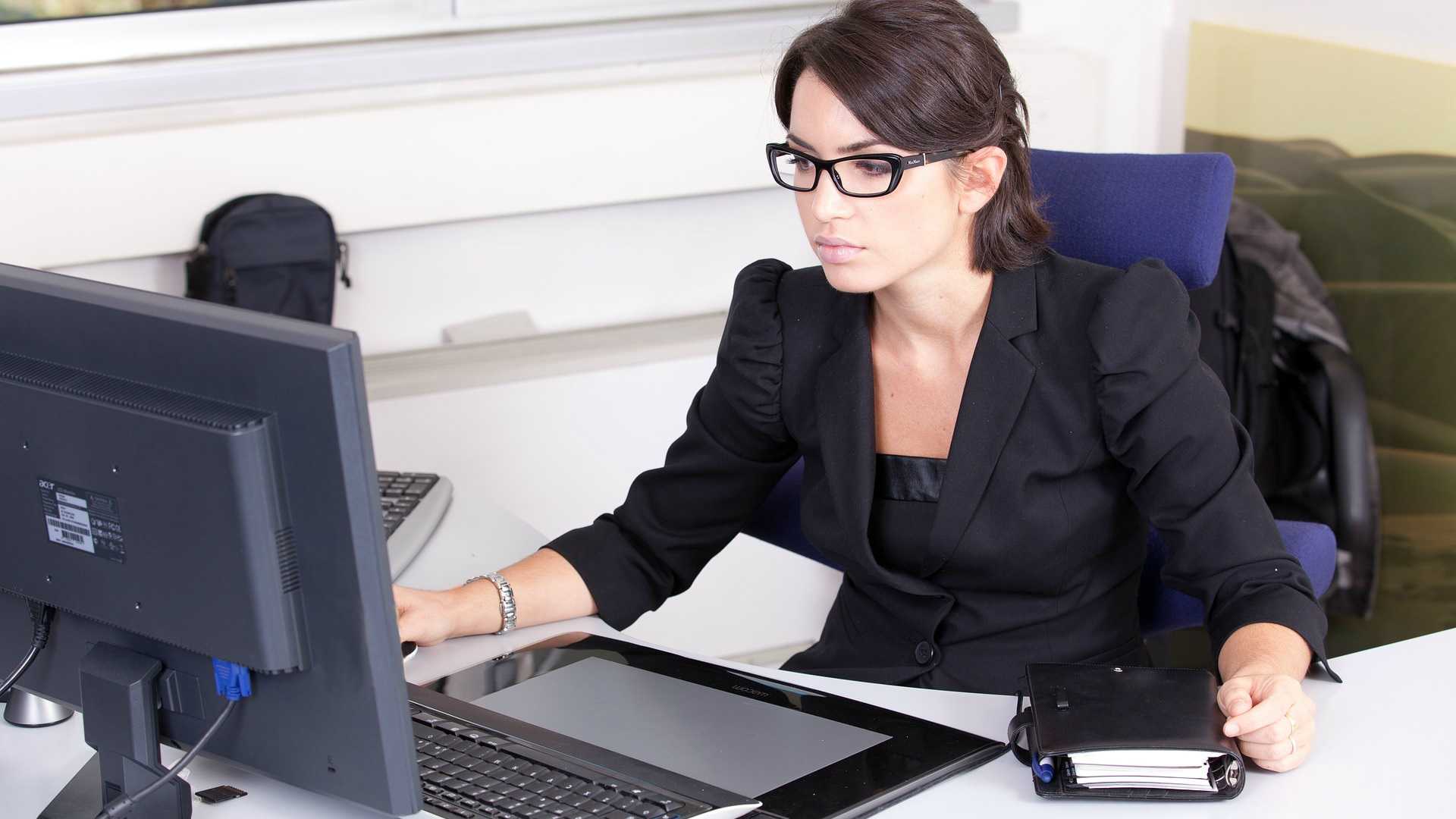 woman working at a computer