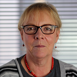 Lindy Brewster
