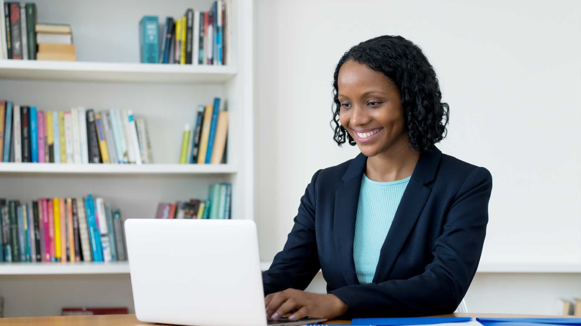 integrating digital learning, online training,