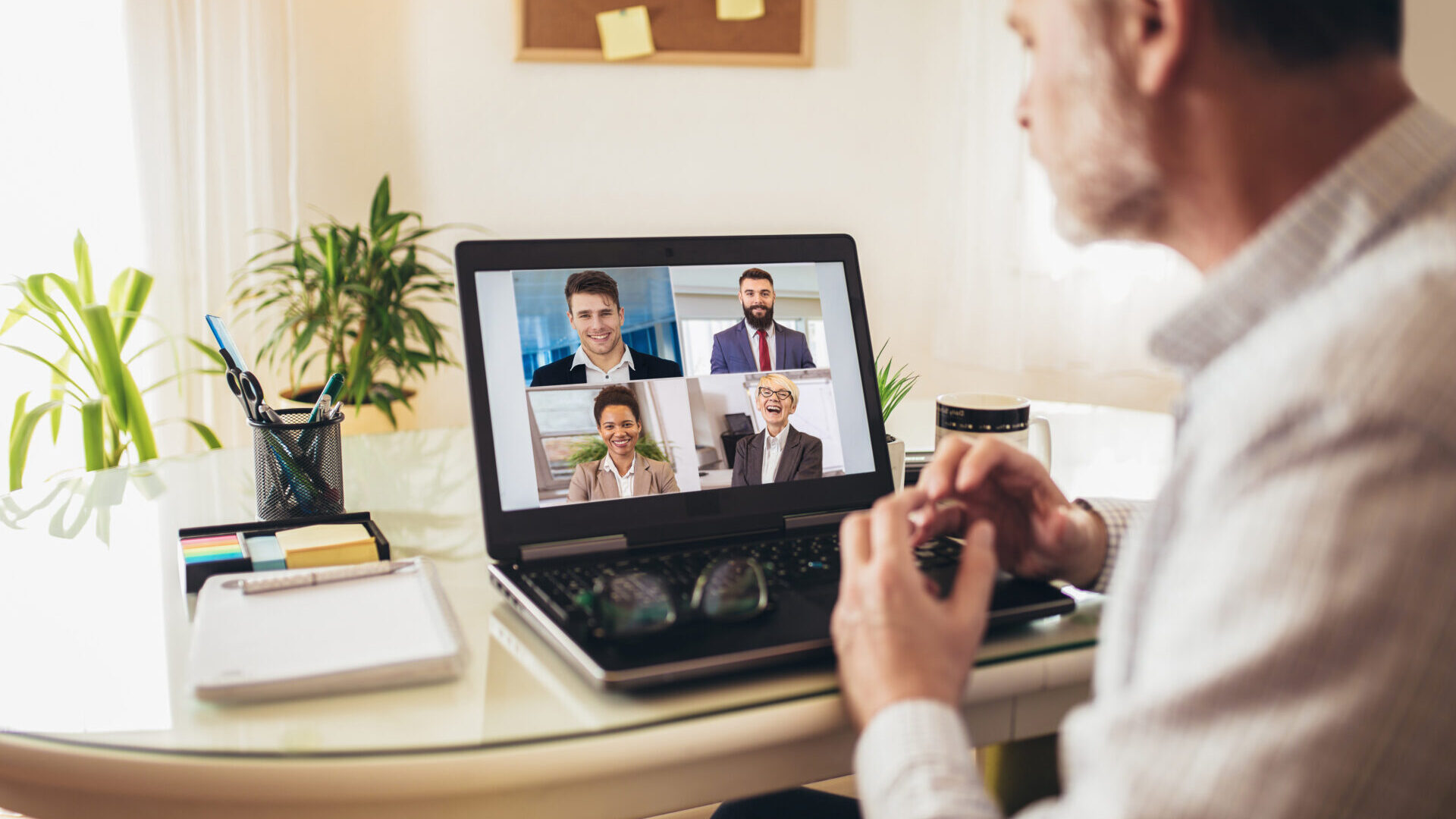 Collaborative learning, elearning, online learning, sales training,