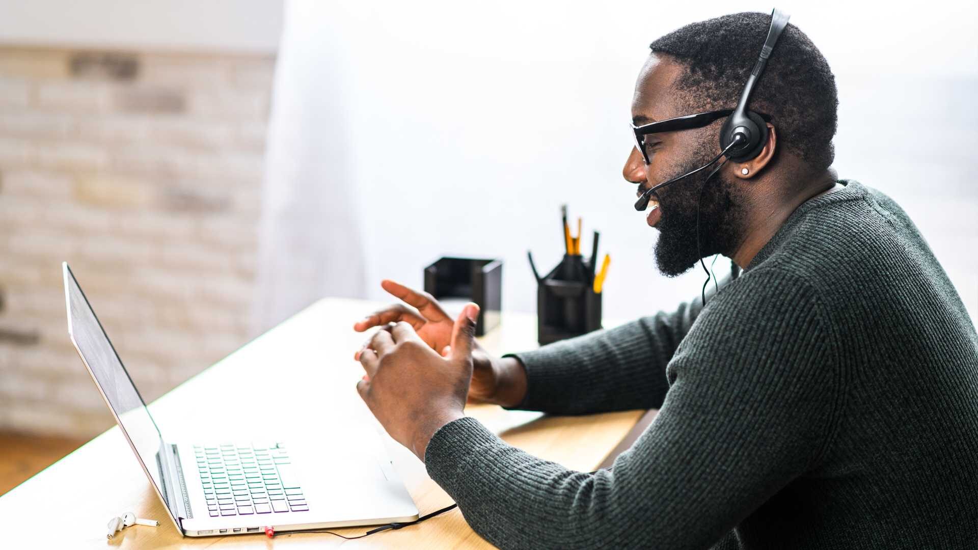 the new world of hybrid learning, hybrid workplace, hybrid workers, remote learning, remote workplace,