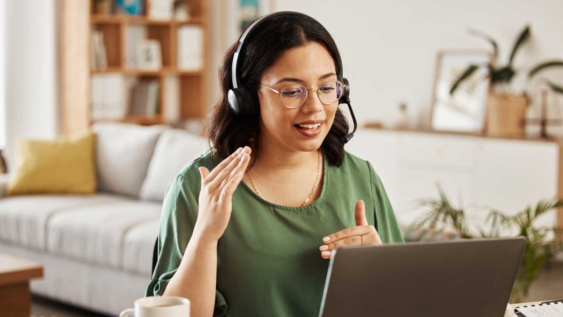 Woman on her laptop doing a videocall.